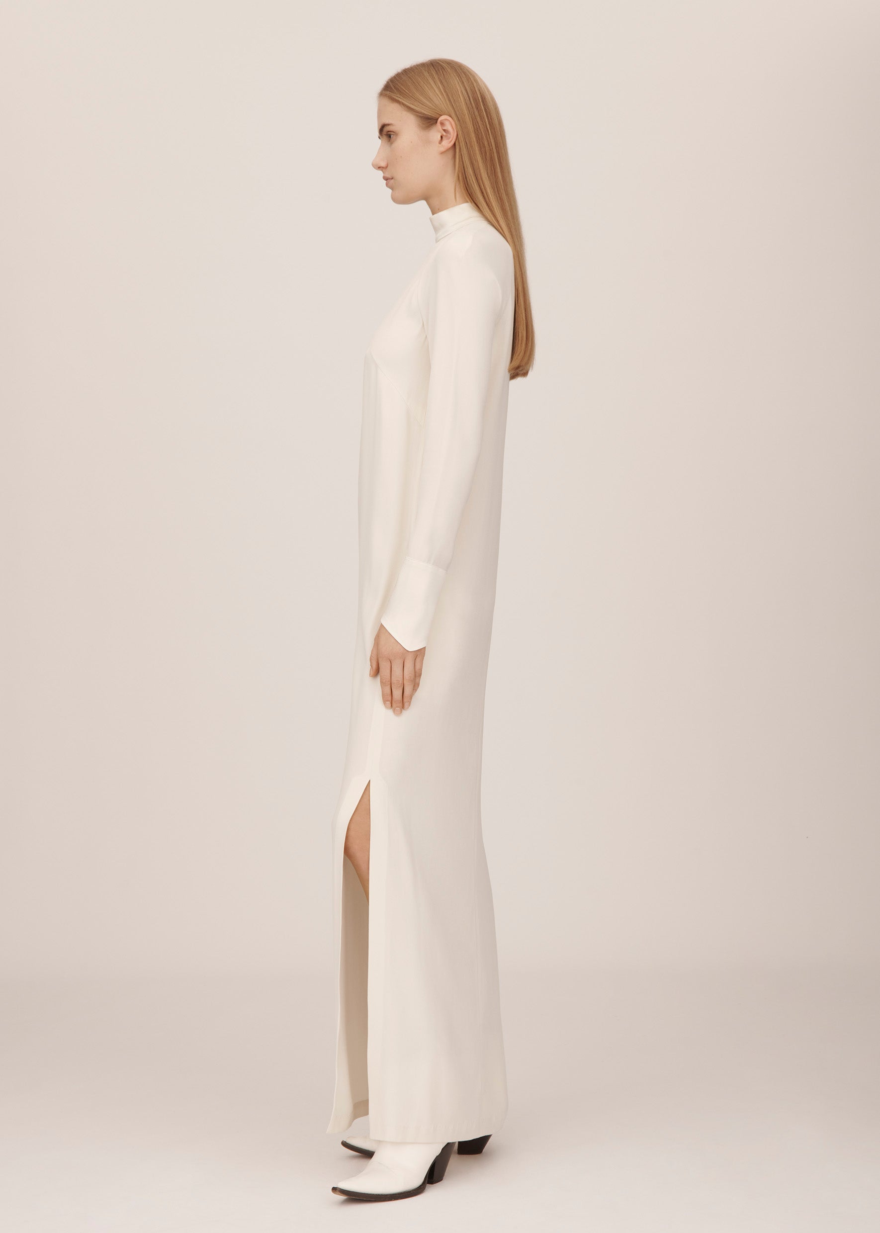 California Dreaming Dress in Caffe Crème l Bella Freud – Bella